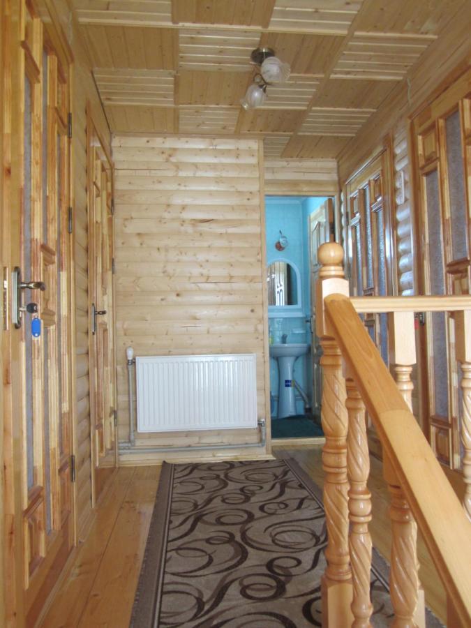 Базилік Hotel Yaremche Ngoại thất bức ảnh
