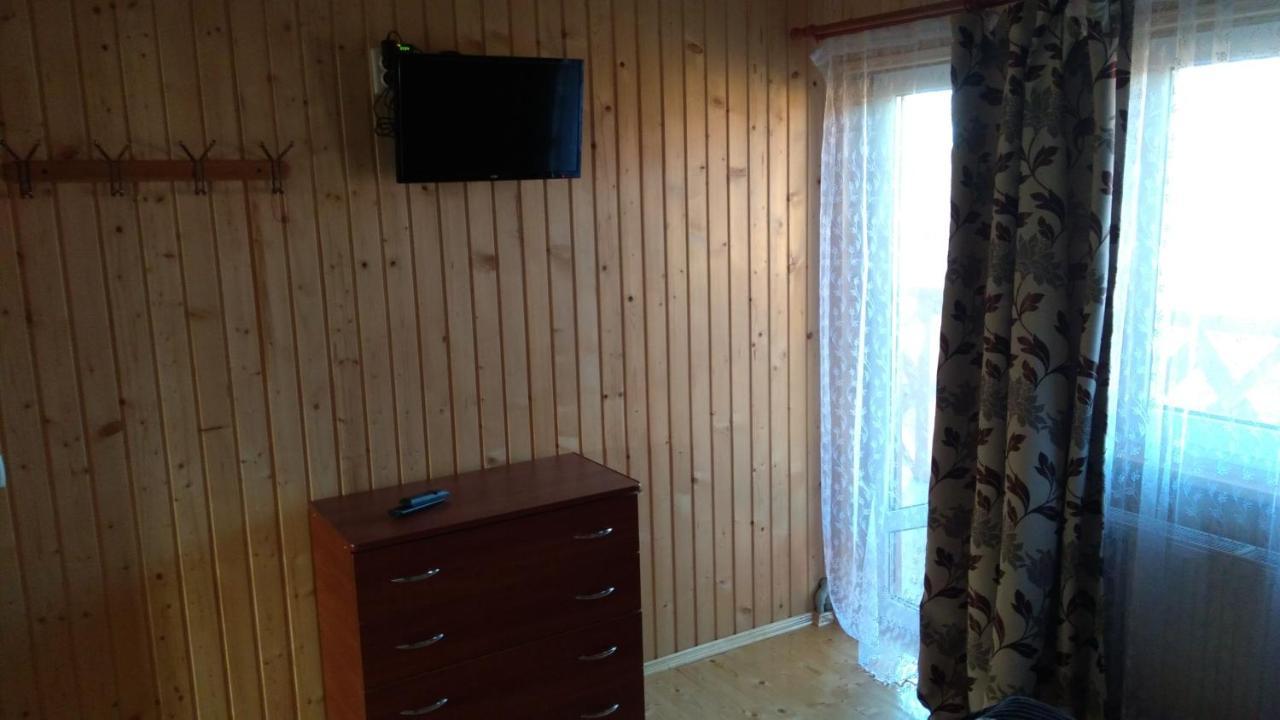 Базилік Hotel Yaremche Ngoại thất bức ảnh