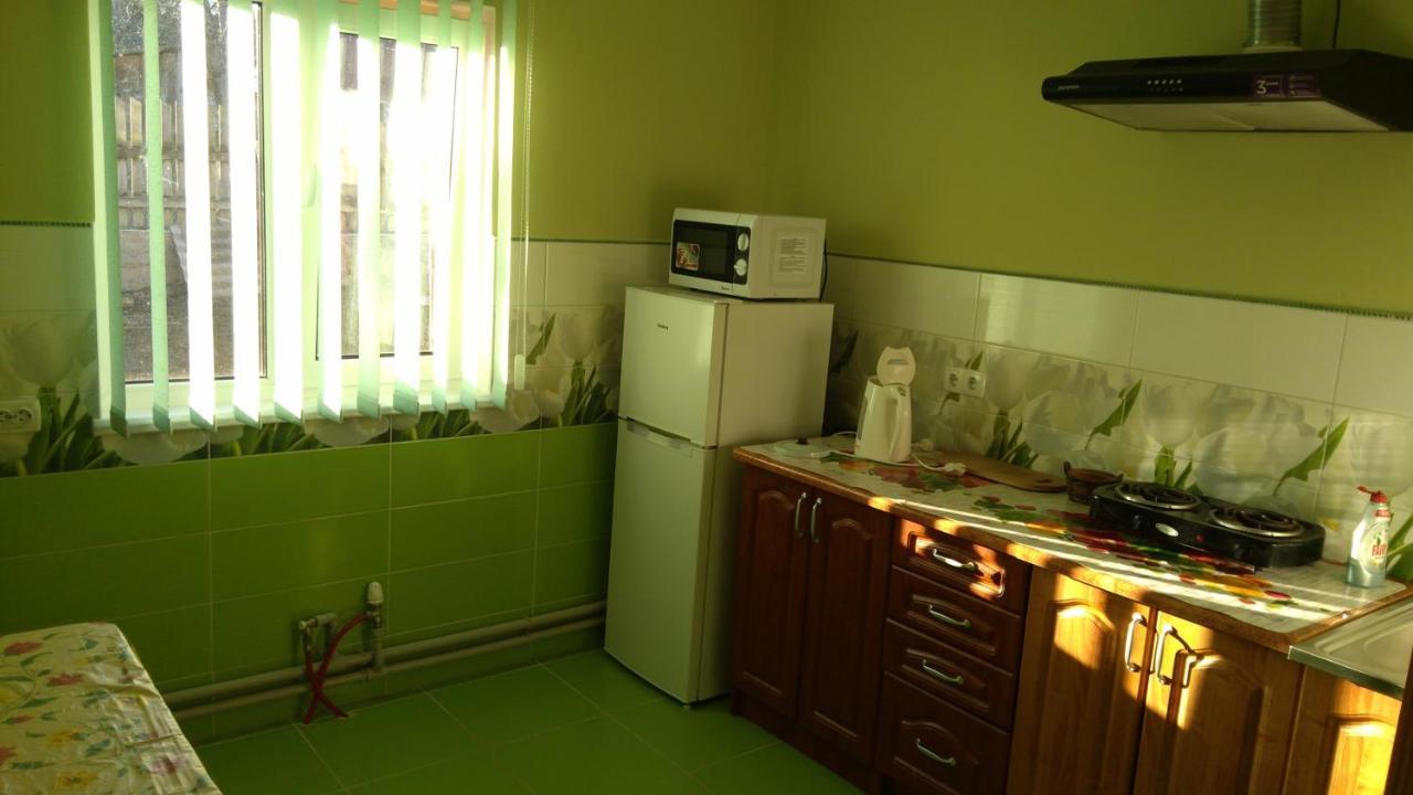 Базилік Hotel Yaremche Ngoại thất bức ảnh